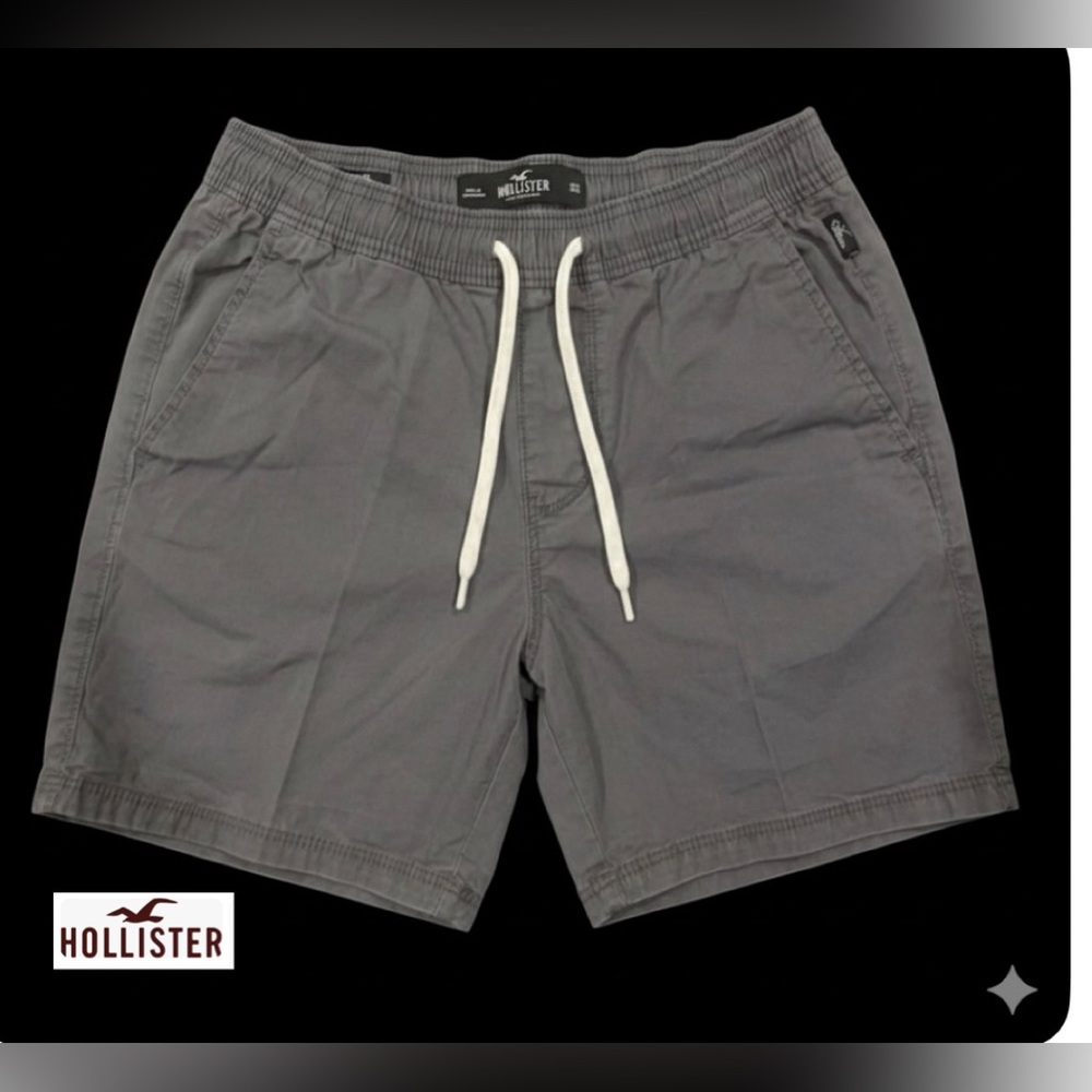 Hollister Men’s Grey Elastic Waist Drawstring Shorts - Size XS